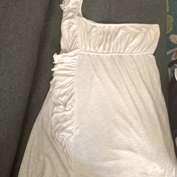 One shoulder Dress - Picture 2 of 4